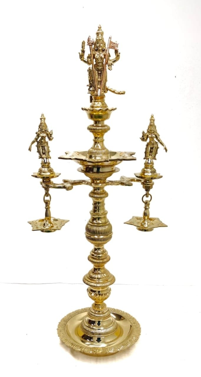 Devotional Deity Stambh Vilakku Lamp